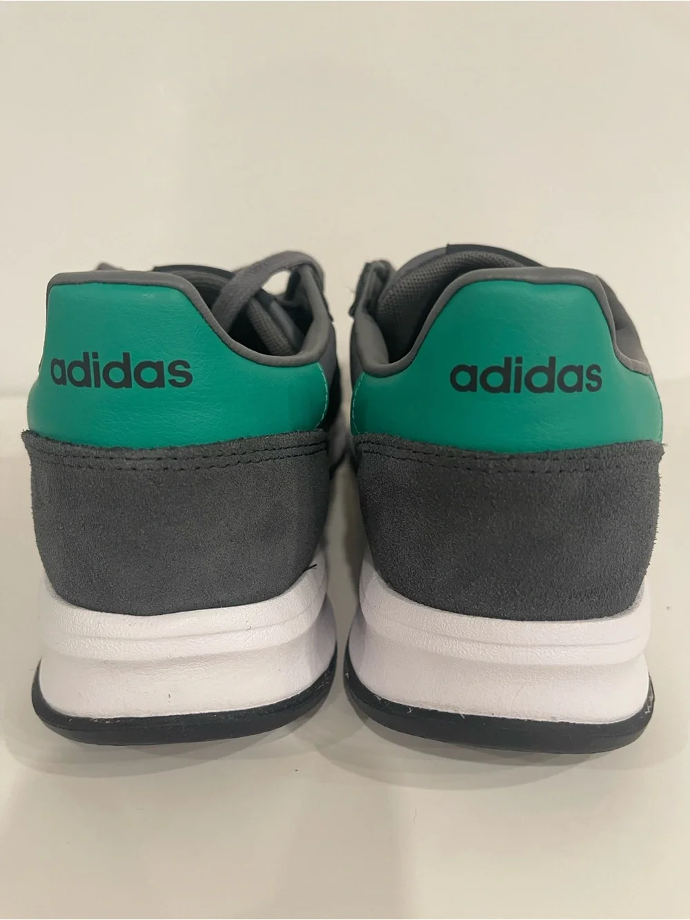 Adidas Run 70s 2.0 Retro Grey Green Sneakers Mens 9.5